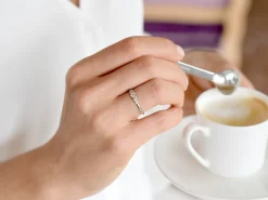 Diamantring 5 Diamonds mit fünf funkelnden Diamanten
