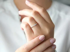 Diamantring 5 Diamonds mit fünf funkelnden Diamanten