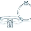 Diamantring Emerald Cross