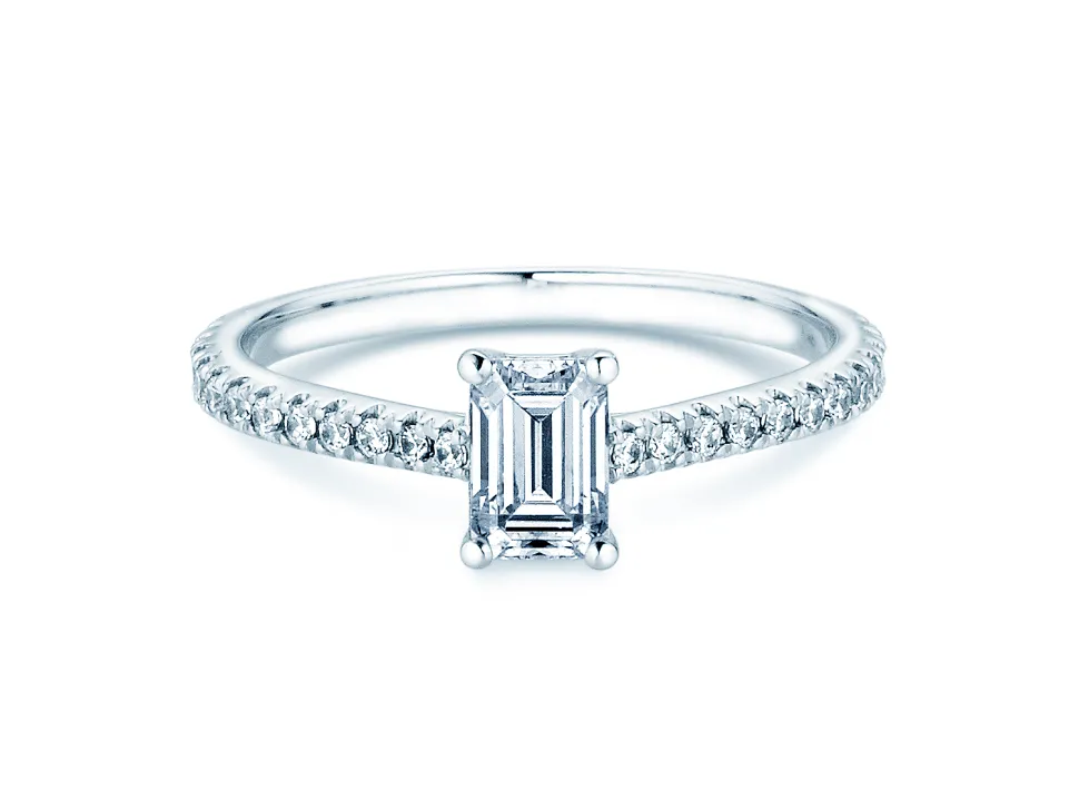Diamantring Emerald Pavé