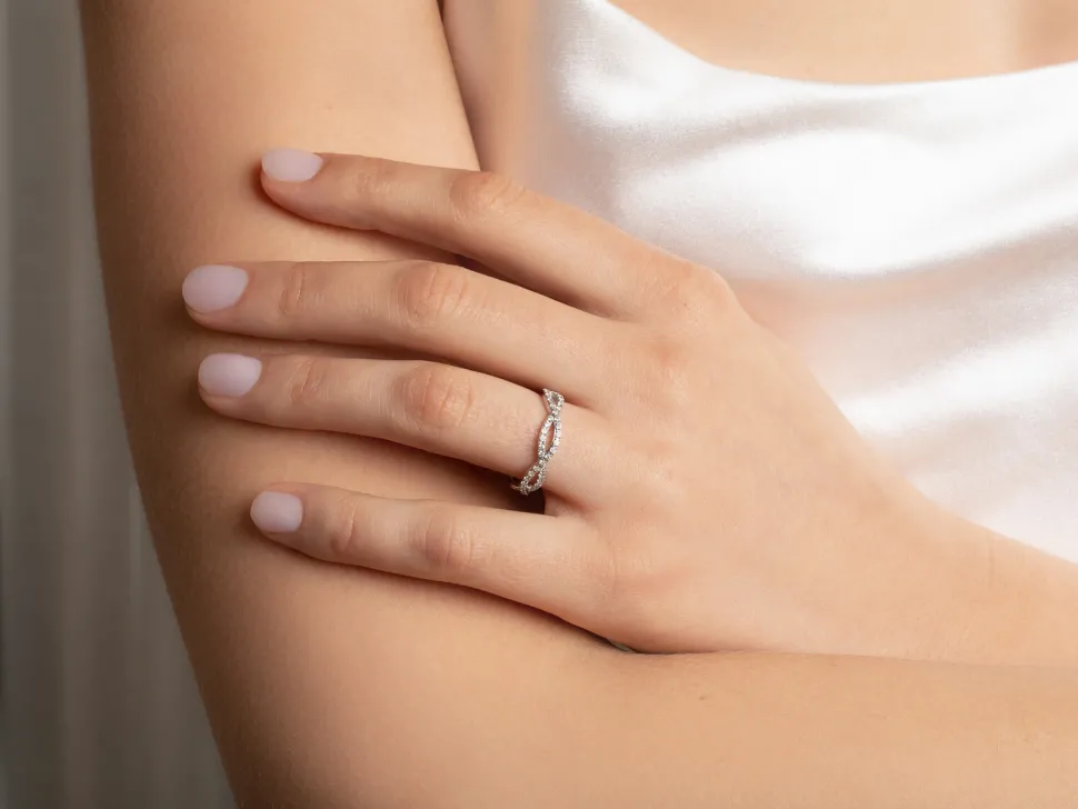 Eternityring Diamond Curve