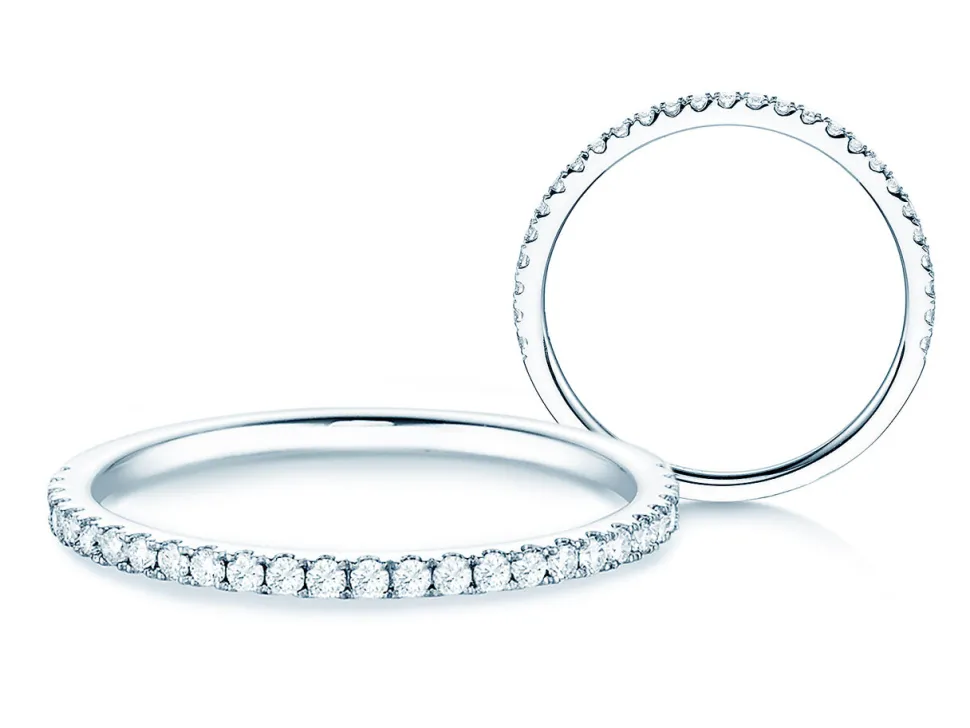 Eternityring Studded Fine Gleam